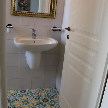 Catarin Comfort Rooms Castelluzzo Exterior foto